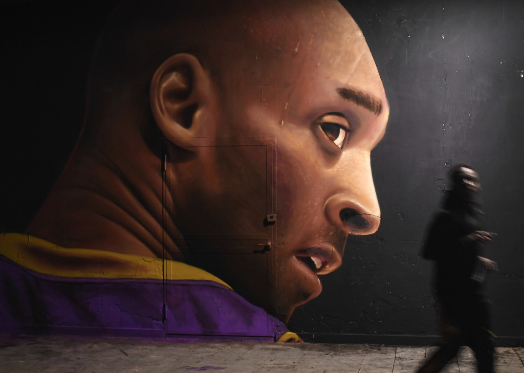 穆里尼奥：这是美妙的夜晚，我们掌控了比赛理应战胜那不勒斯（穆帅：美妙之夜，我们统治比赛，击败那不勒斯实至名归）