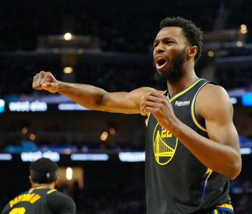 前15轮德甲凯恩6次当选全场最佳，比其他球员至少多3次（德甲前15轮：凯恩6次当选全场最佳，领先其他球员至少3次）