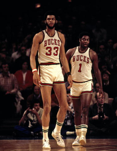 避免附加赛停赛，意媒：染黄的泽林斯基可能轮休波兰末轮比赛（意媒：为避附加赛停赛，吃到黄牌的泽林斯基或轮休波兰末轮比赛）