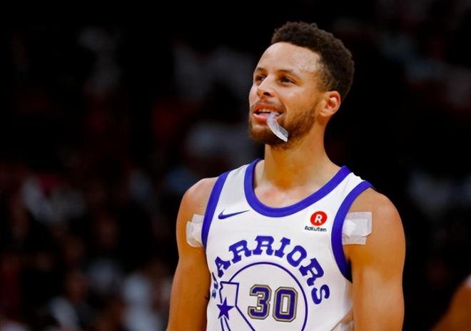 热那亚2-1乌迪内斯，诺顿-库菲破门，马利诺夫斯基点射（热那亚2-1力克乌迪内斯，诺顿-库菲破门，马利诺夫斯基点射建功）