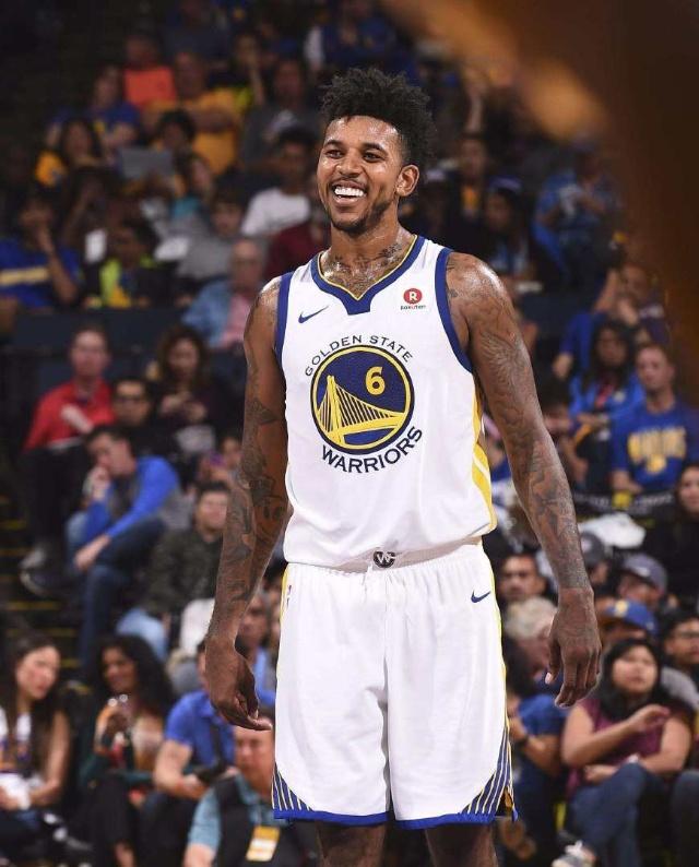 卡瓦尼时隔2个月重返赛场，点球破门助力博卡获胜（阔别两月复出！卡瓦尼点射建功助博卡取胜）