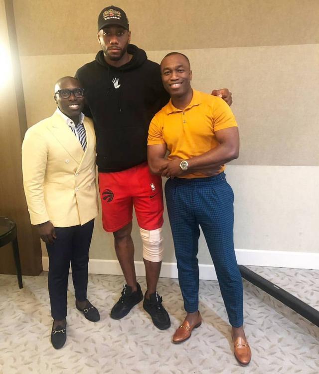 池忠国迎国安生涯200场里程碑，赛前热身获赠纪念球衣（赛前热身获赠纪念球衣，池忠国迎来国安生涯第200场里程碑）