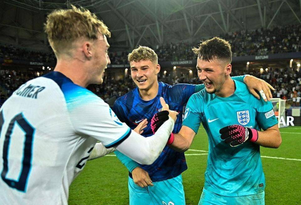 自然年国家队+顶级联赛俱乐部进球数历史前10：梅西91球第1（自然年国家队与顶级联赛俱乐部进球历史前十：梅西91球居首）