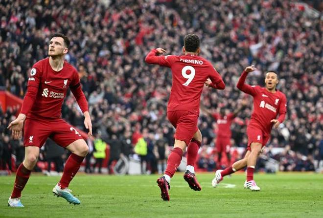 意媒：尤文冬窗很难签下贝尔纳韦，其3千万身价是主要障碍（意媒：尤文冬窗追贝尔纳韦受阻，3000万要价成最大难题）