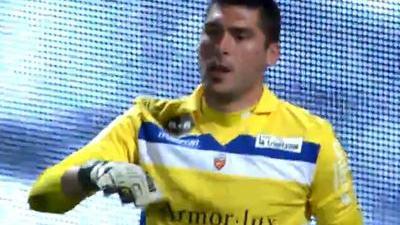 延续全运会火热状态！徐杰CBA杯首战独揽25分11助攻（全运余热不减！徐杰在CBA杯揭幕战轰下25分并送出11次助攻）