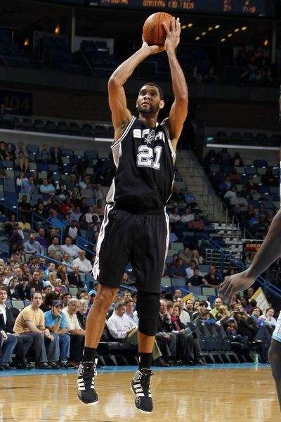 马塞洛谈阿隆索：执教皇马压力是巨大的，输一场就有人“砍你头”（马塞洛评阿隆索：执教皇马压力山大，输一场就有人喊你下课）