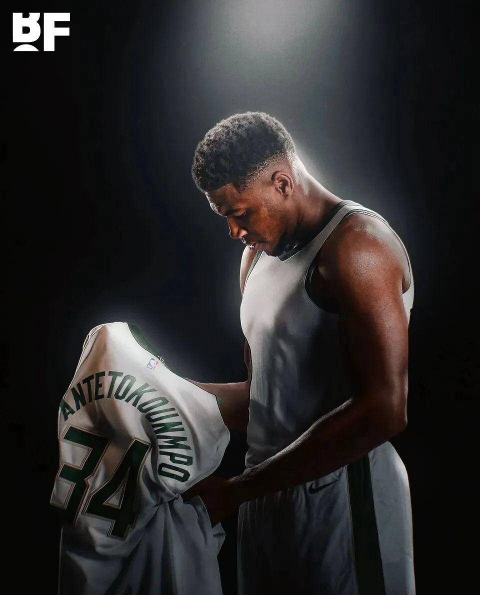 博洛尼亚总监：我们对球队表现满意，但现实地看不认为能争冠（博洛尼亚总监：对球队表现满意，但理性看仍难争冠）