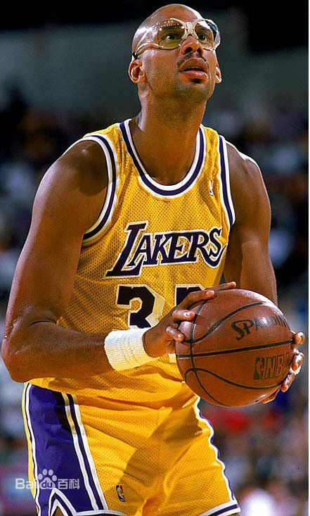 六战全胜，欧冠官方晒阿森纳战绩：谁还能阻止他们？（欧冠官方公布阿森纳六连胜战绩：谁能终结这股势头？）