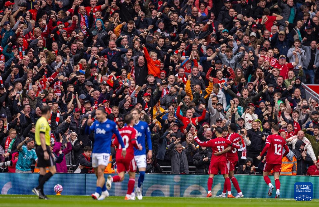 里程碑，奥巴梅扬打入职业生涯第400球（奥巴梅扬职业生涯达成400球里程碑）