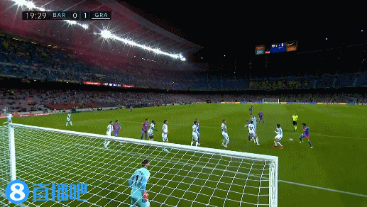 基耶利尼：我们想和斯帕莱蒂长期合作，而不是只考虑到明年6月（基耶利尼：我们期望与斯帕莱蒂长期携手，而非只着眼于明年6月）