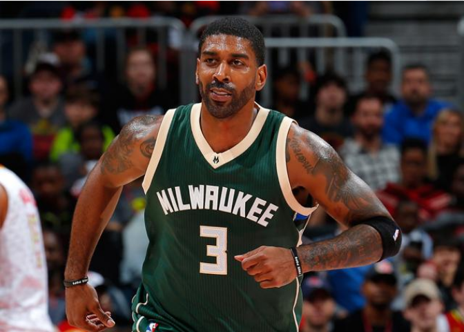 公牛对步行者伤病报告：科比·怀特＆多苏穆出战成疑（公牛战步行者伤情更新：科比-怀特、多苏穆出战成疑）