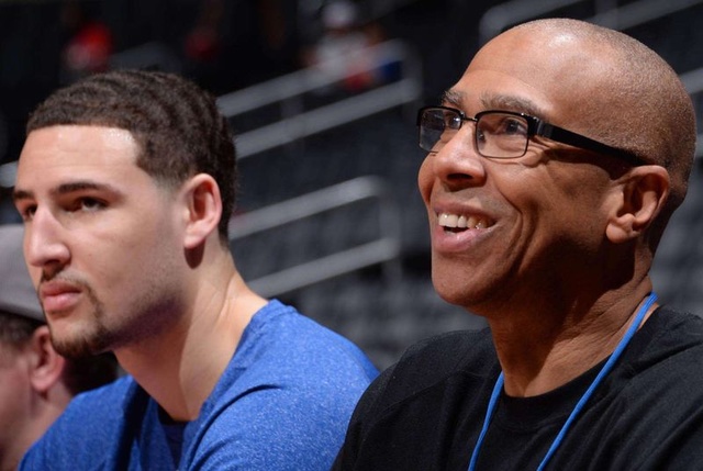 现役累计收入破十亿美元榜发布：库里入选！贝克汉姆 奥尼尔落榜（现役球员累计收入超10亿美元榜出炉：库里上榜，贝克汉姆与奥尼尔未入选）