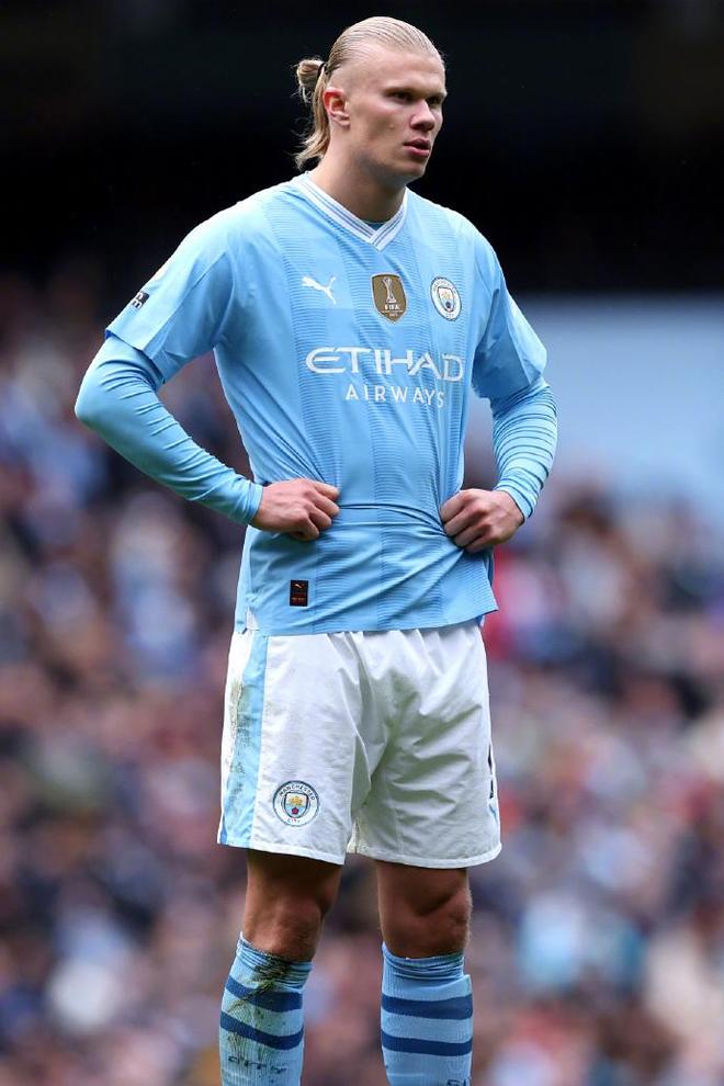 中超转会市场：广州队签下新前锋,（中超转会动态：广州队敲定锋线新援）