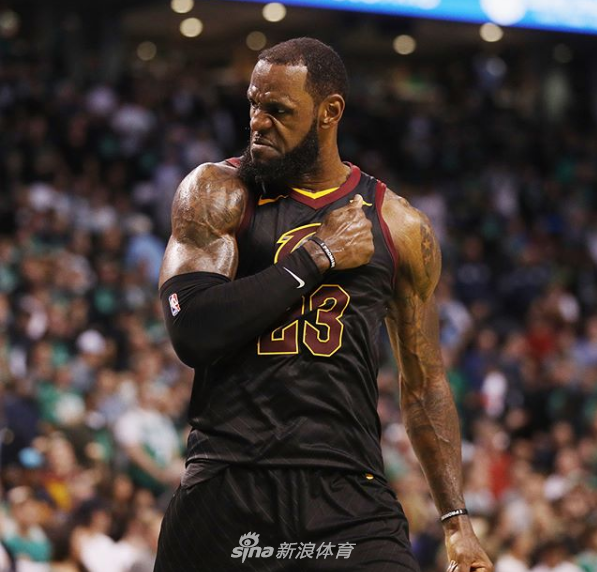 中国龙之队11周年球迷大会圆满举行 共赴山城之约（中国龙之队球迷11周年大会在山城圆满落幕）